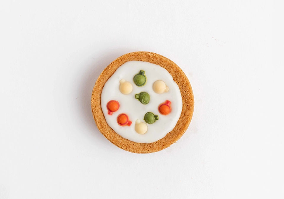 White Mince Pie with decorations